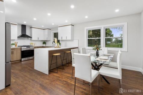 6 Ryan Road Cranbury NJ 08512