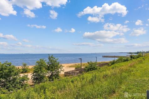 114 Shoreland Circle Old Bridge NJ 08879