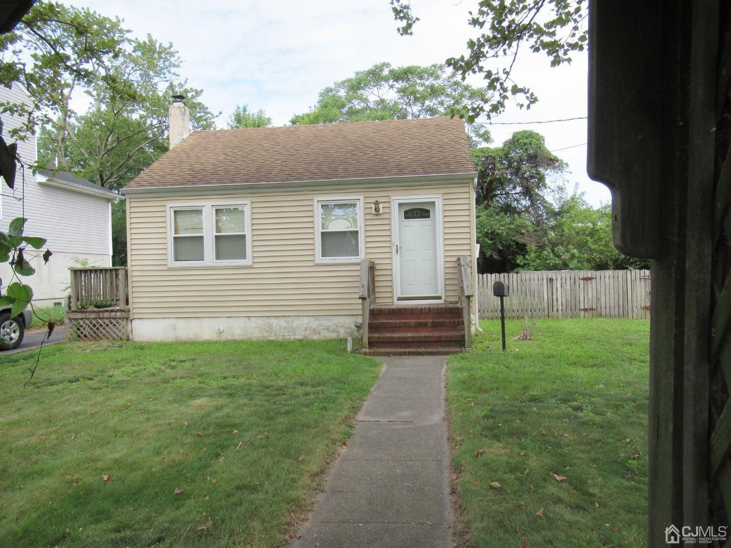 68 Macarthur Avenue Sayreville NJ 08872