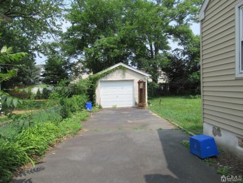 68 Macarthur Avenue Sayreville NJ 08872