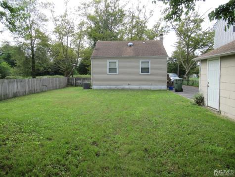 68 Macarthur Avenue Sayreville NJ 08872