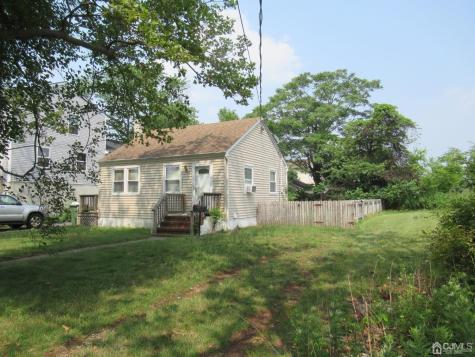 68 Macarthur Avenue Sayreville NJ 08872