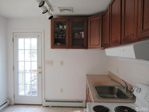 68 Macarthur Avenue Sayreville NJ 08872