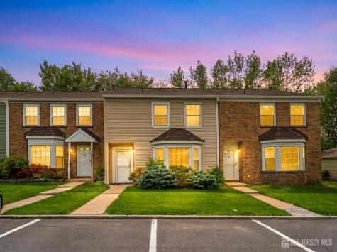 88 Wilshire Court Old Bridge NJ 08857