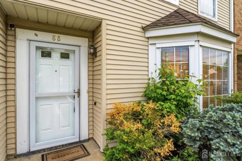 88 Wilshire Court Old Bridge NJ 08857