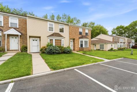 88 Wilshire Court Old Bridge NJ 08857