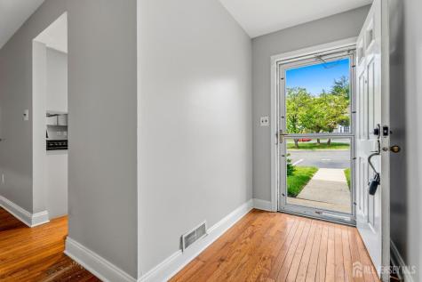 88 Wilshire Court Old Bridge NJ 08857