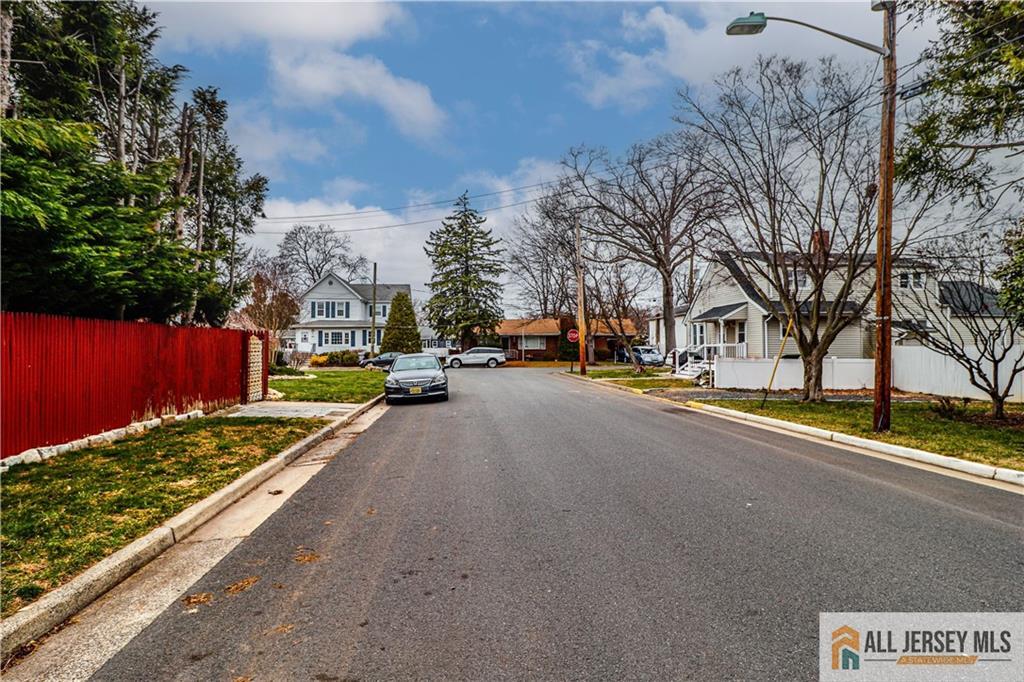 15 Riverview Avenue Edison NJ 08817