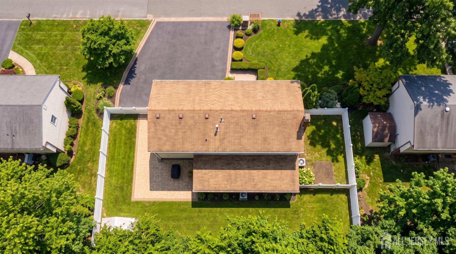 22 Sherwood Lane Old Bridge NJ 08857