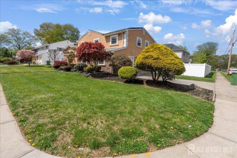 95 E Calvert Avenue Edison NJ 08820