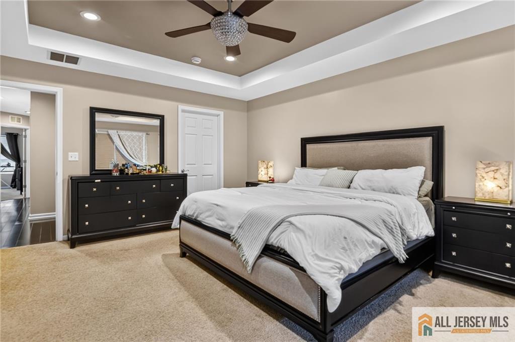 64 Andrews Way Piscataway NJ 08854