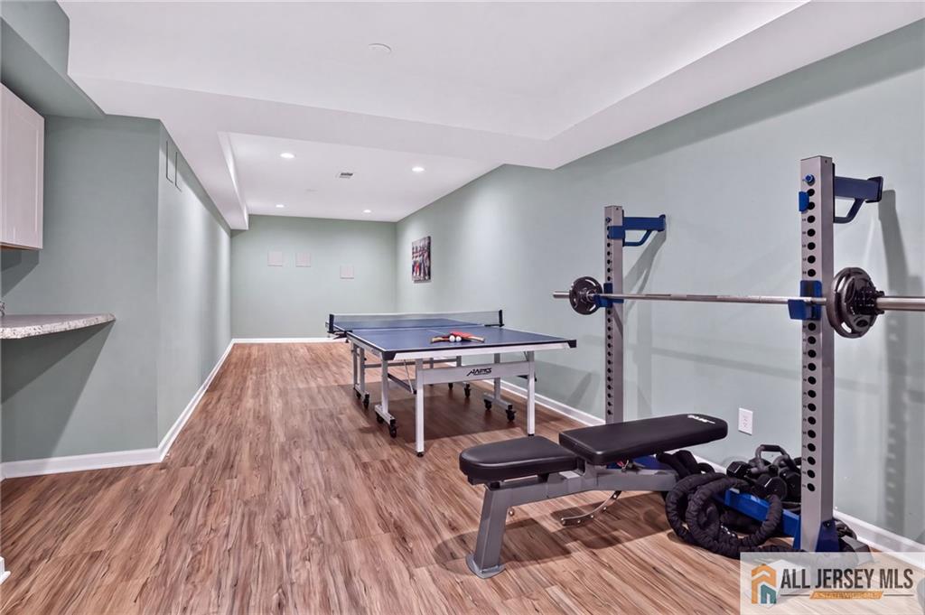 64 Andrews Way Piscataway NJ 08854