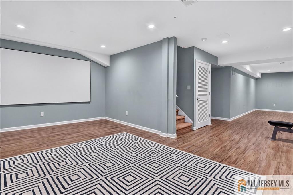 64 Andrews Way Piscataway NJ 08854