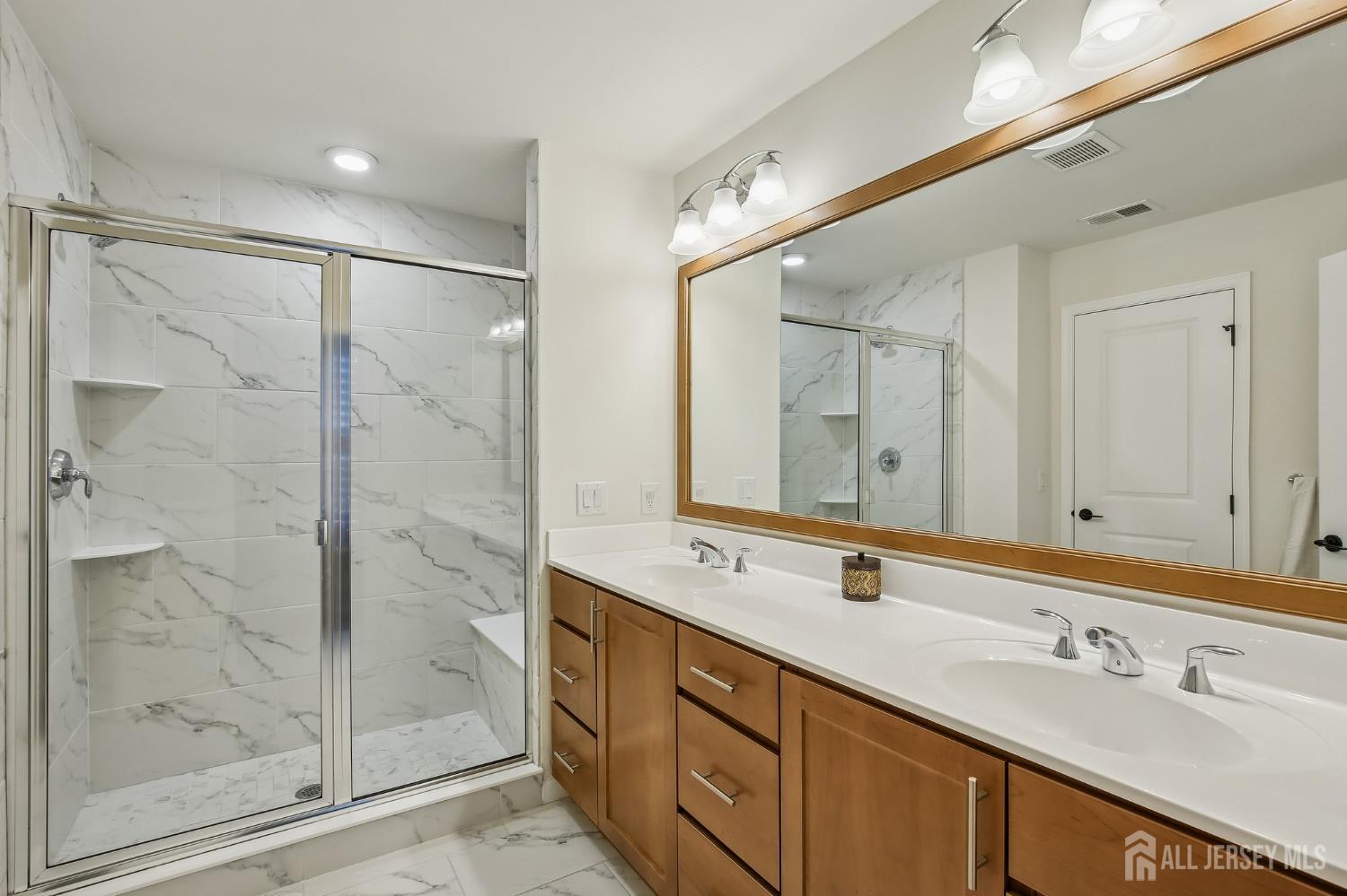 26 Wisteria Court Monroe NJ 08831