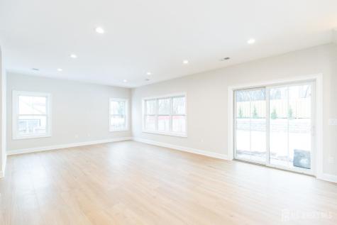 7 Altamont Road Edison NJ 08817