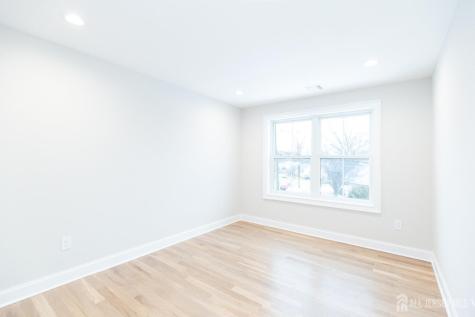 7 Altamont Road Edison NJ 08817