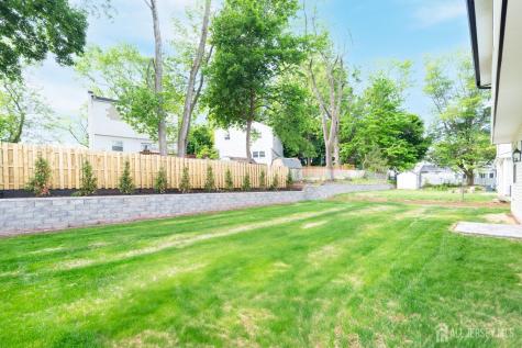 7 Altamont Road Edison NJ 08817