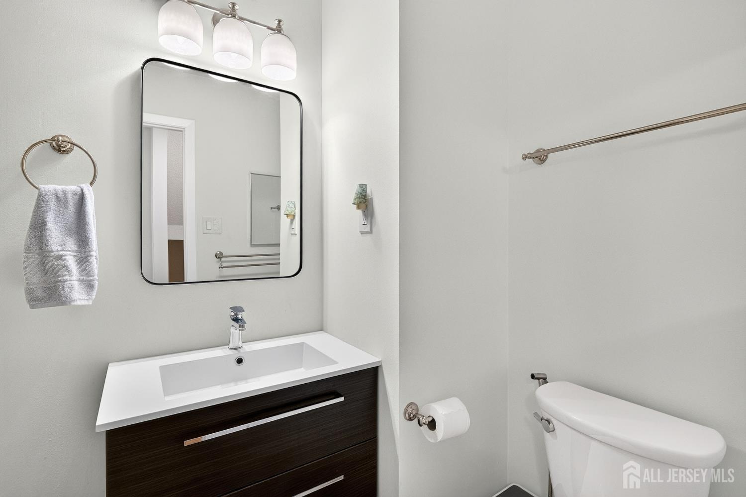 63 Thoreau Drive Plainsboro NJ 08536