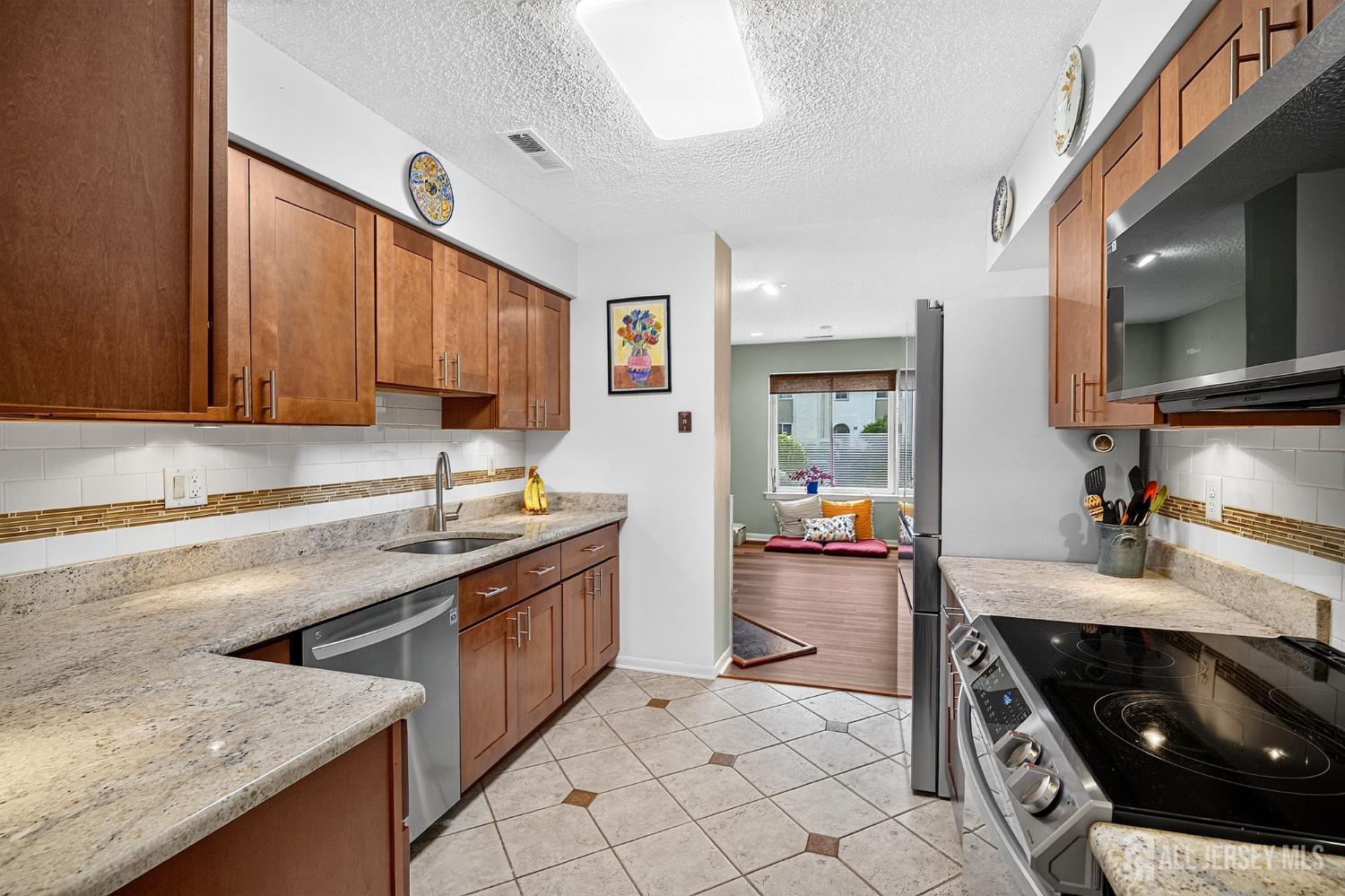 63 Thoreau Drive Plainsboro NJ 08536
