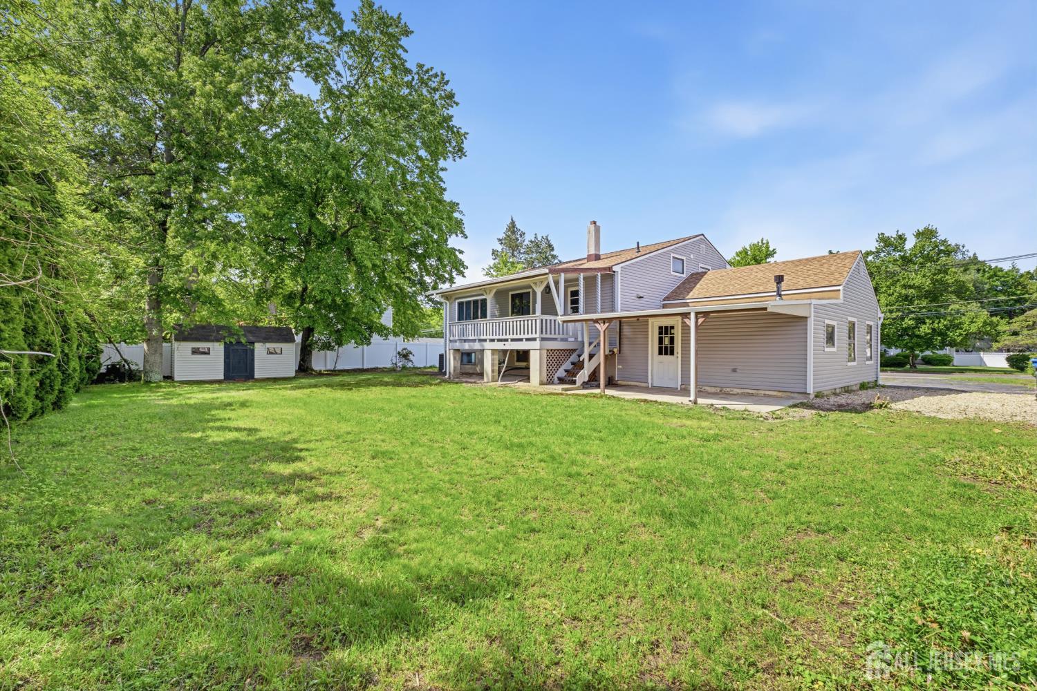 12 Daniel Road Spotswood NJ 08884