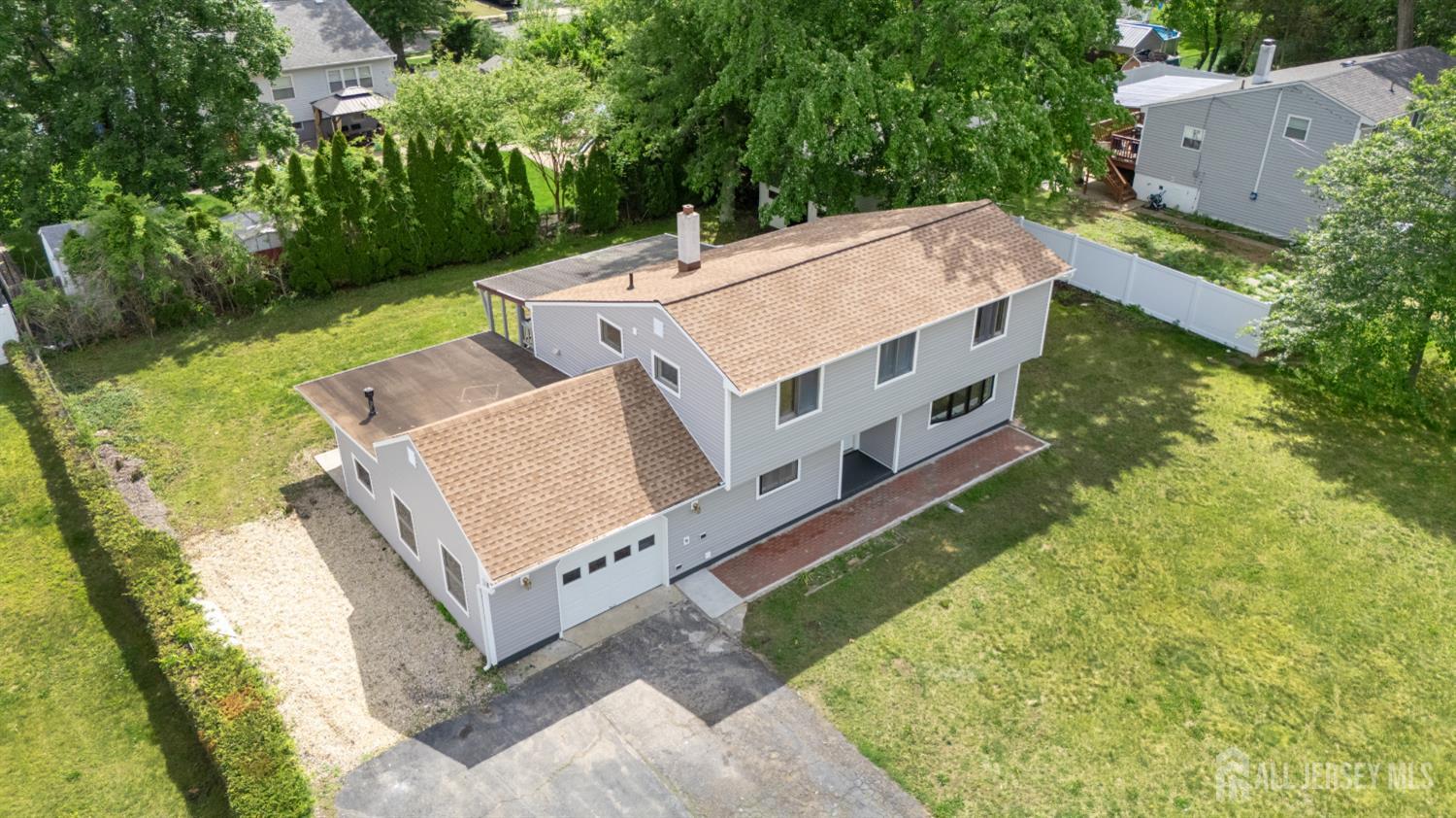 12 Daniel Road Spotswood NJ 08884