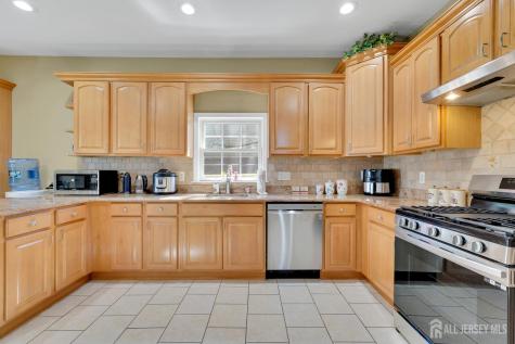 29 Tower Road Edison NJ 08820
