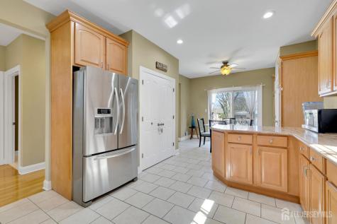 29 Tower Road Edison NJ 08820