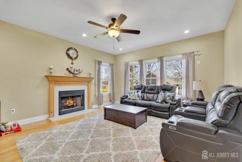 29 Tower Road Edison NJ 08820