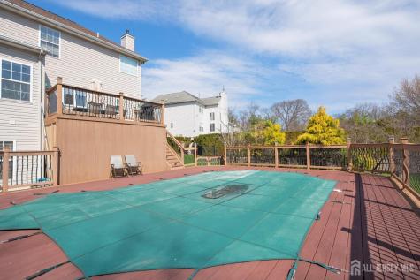 6 Lawrence Court Monroe NJ 08831