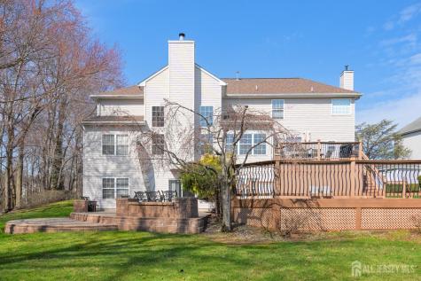 6 Lawrence Court Monroe NJ 08831
