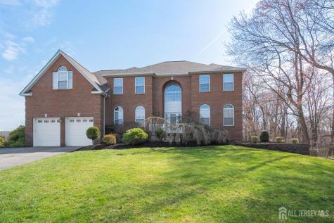 6 Lawrence Court Monroe NJ 08831