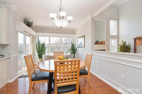 6 Lawrence Court Monroe NJ 08831