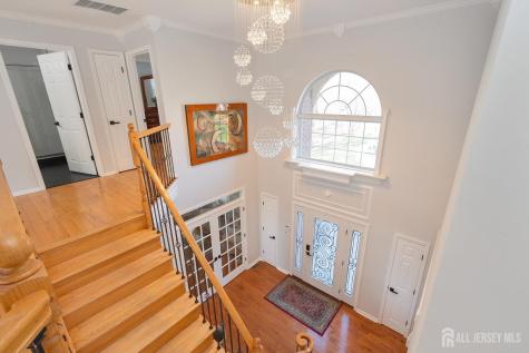6 Lawrence Court Monroe NJ 08831