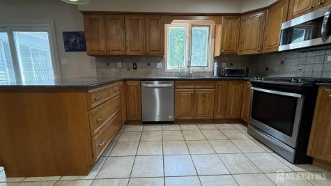 18 Erin Lane Old Bridge NJ 08857