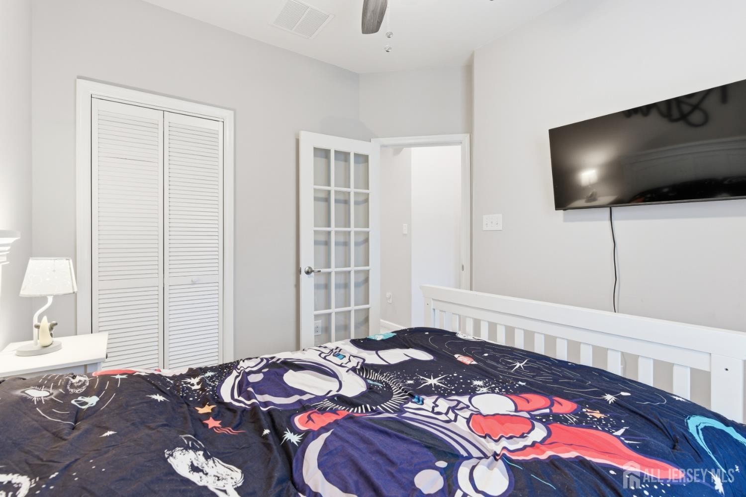 706 Bayside Court South Amboy NJ 08879
