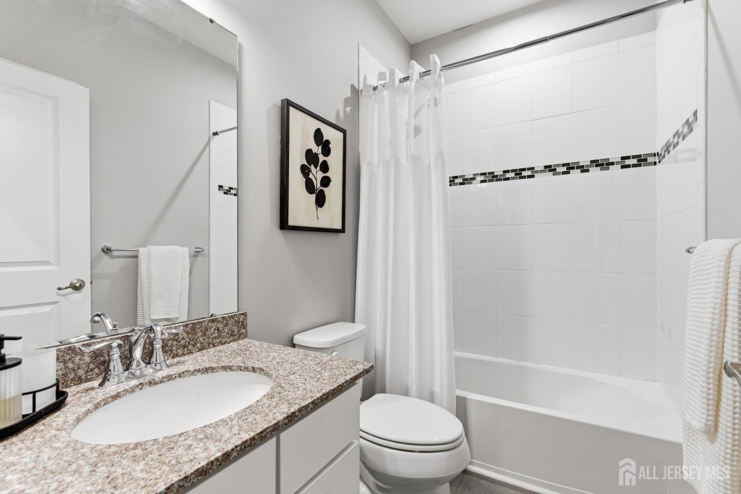 706 Bayside Court South Amboy NJ 08879