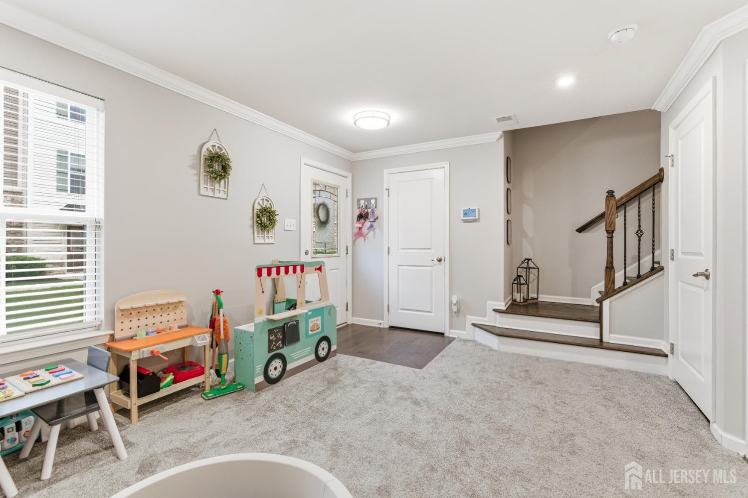 706 Bayside Court South Amboy NJ 08879