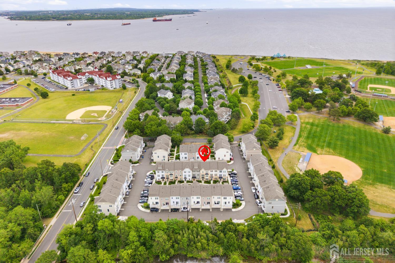 706 Bayside Court South Amboy NJ 08879