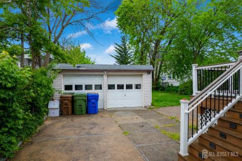 304 Park Avenue N Linden NJ 07036