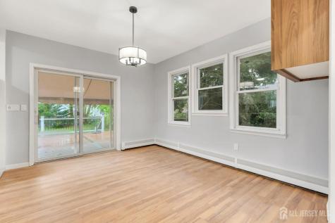 304 Park Avenue N Linden NJ 07036
