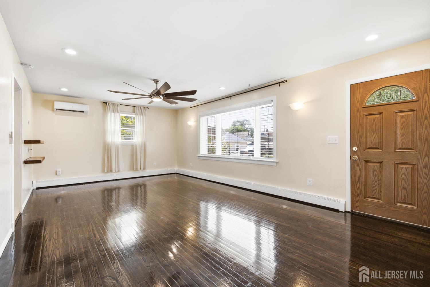 5 Snyder Lane Keyport NJ 07735