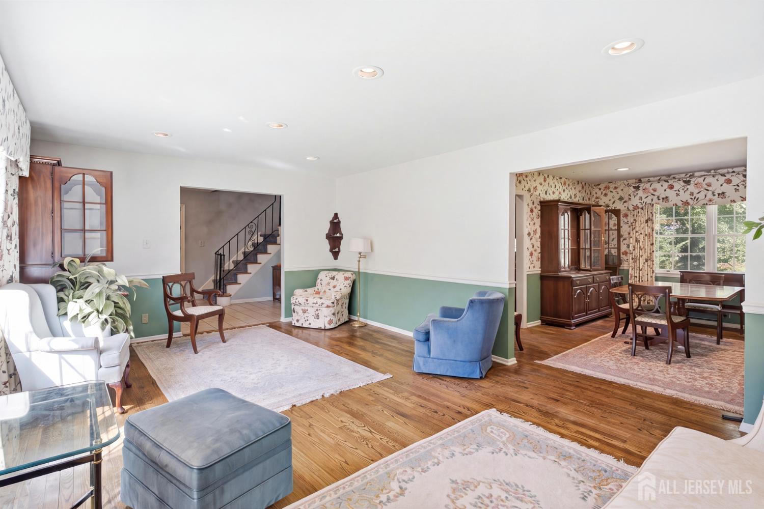 35 Woodmere Road North Brunswick NJ 08902