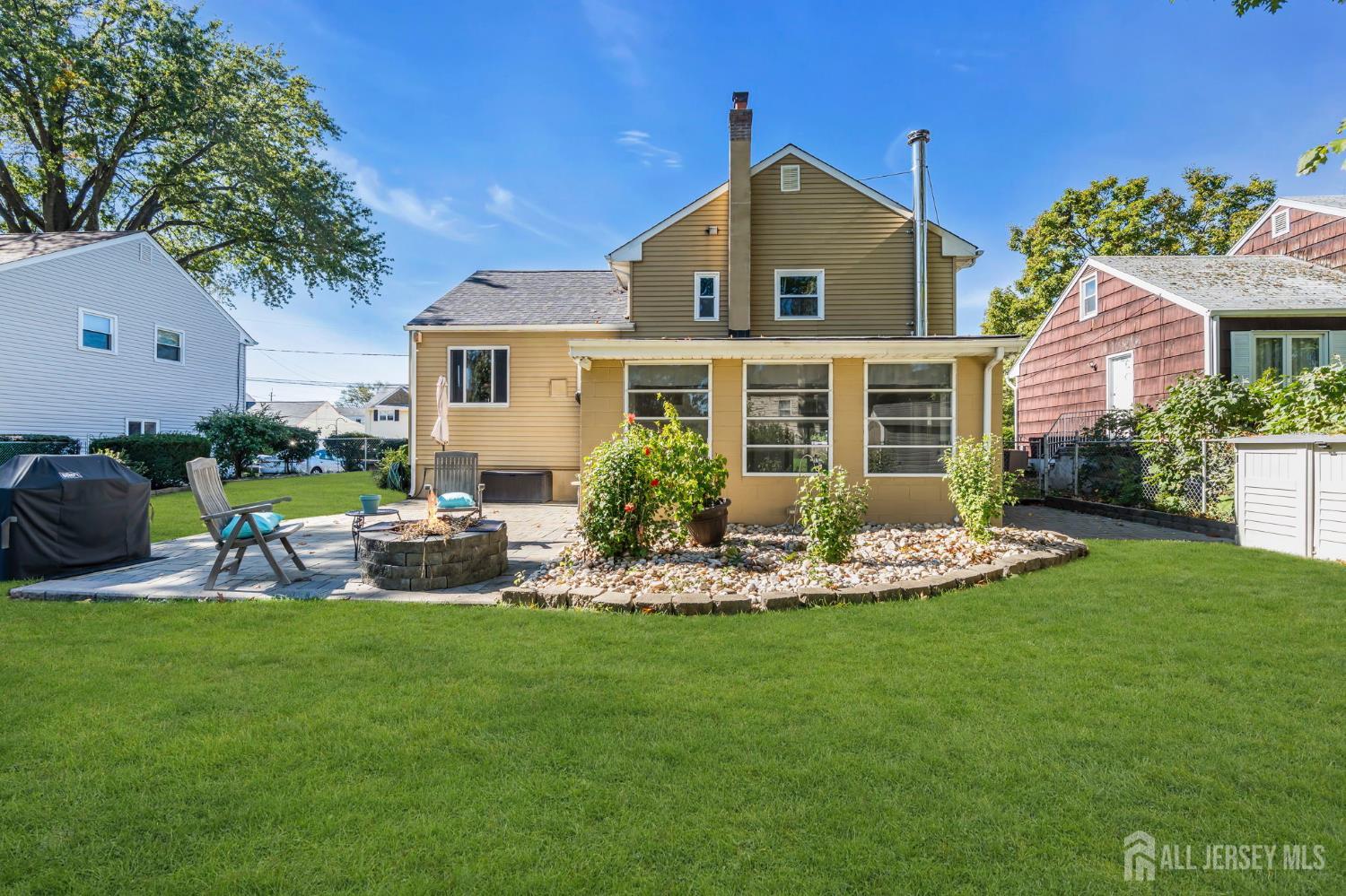 4 Willow Avenue Edison NJ 08817
