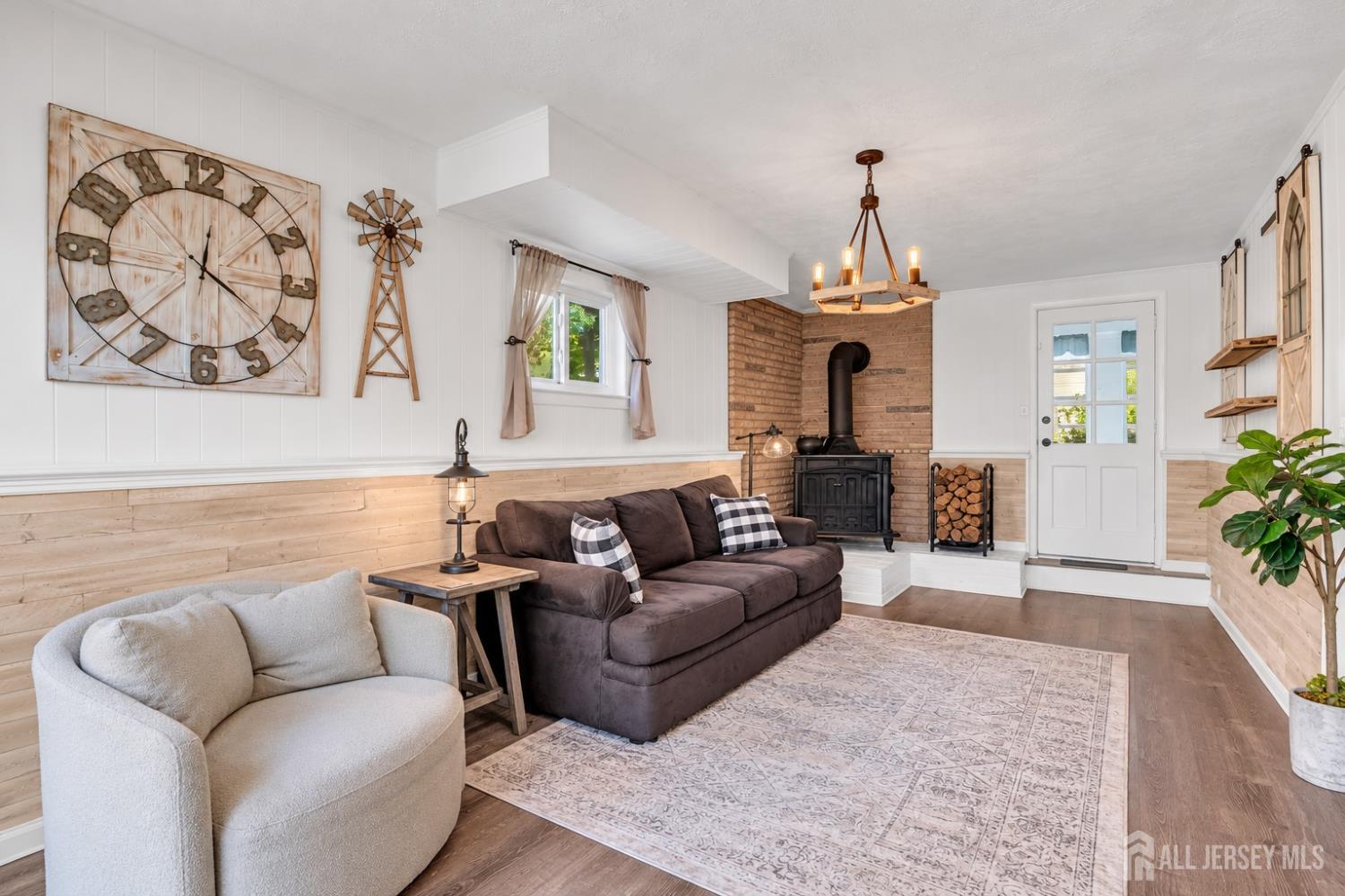 4 Willow Avenue Edison NJ 08817