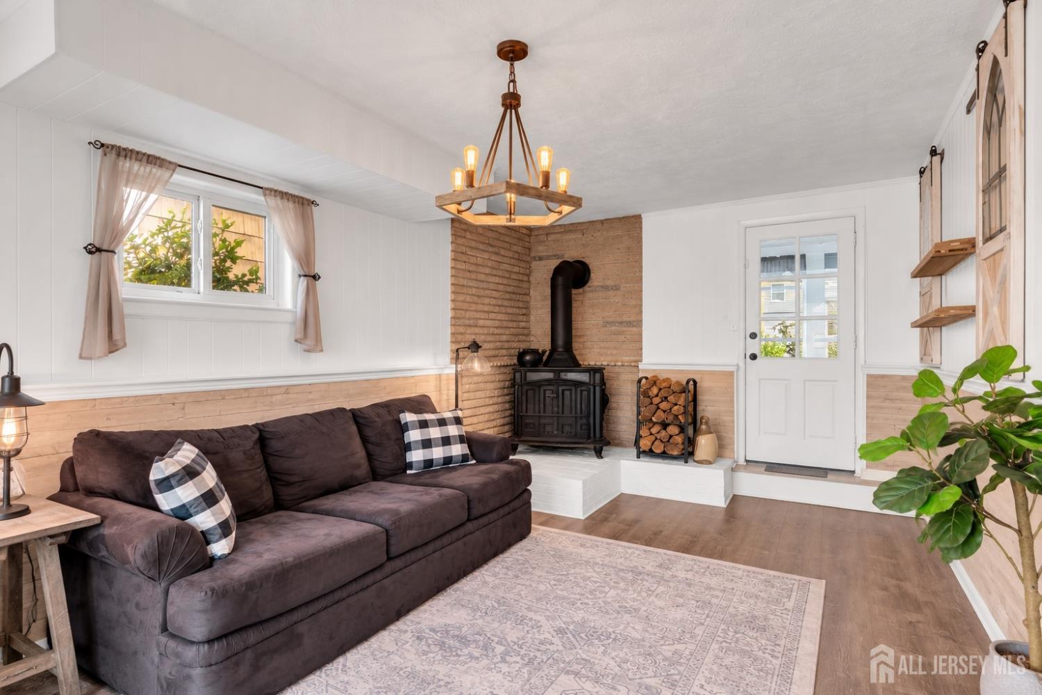 4 Willow Avenue Edison NJ 08817