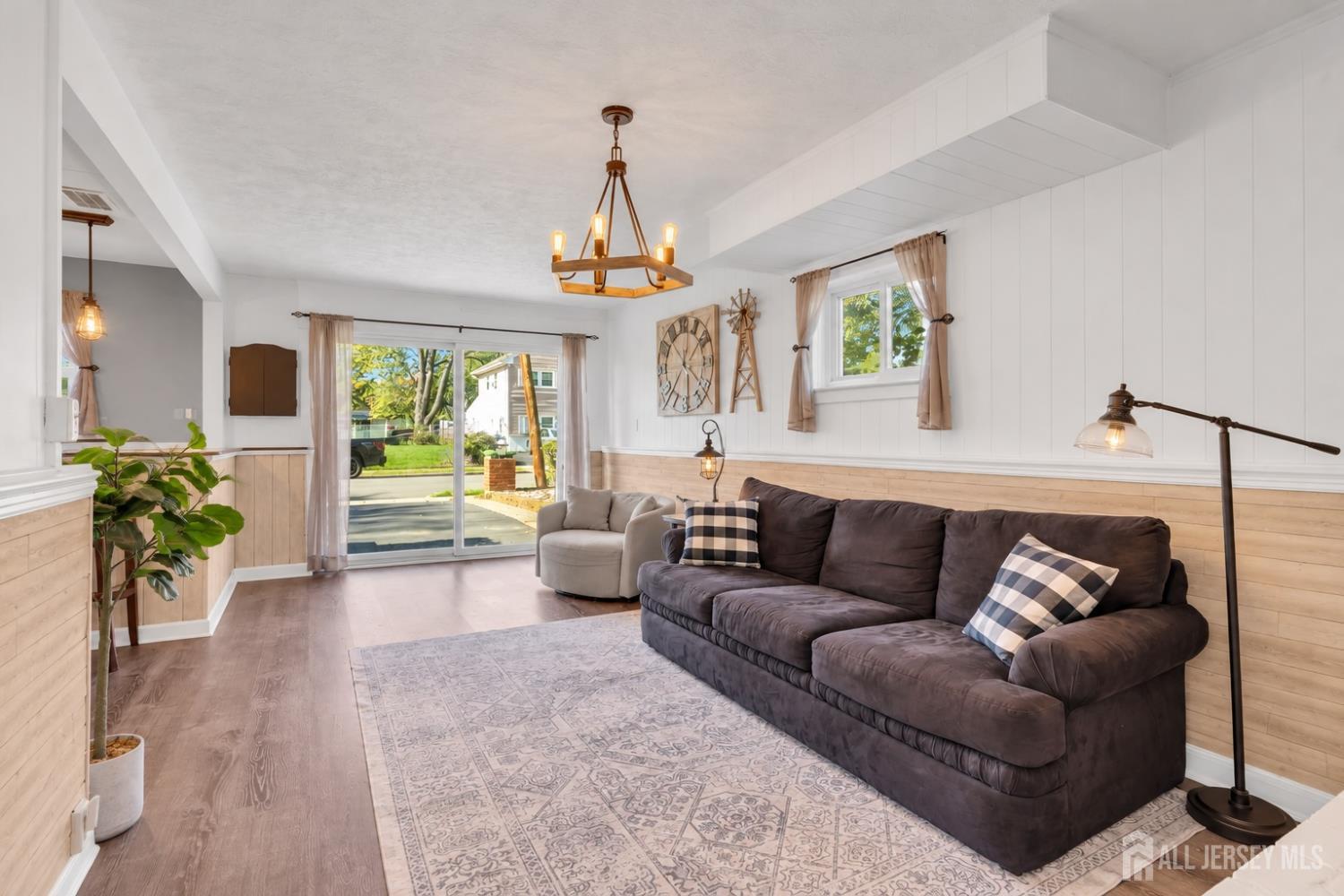 4 Willow Avenue Edison NJ 08817