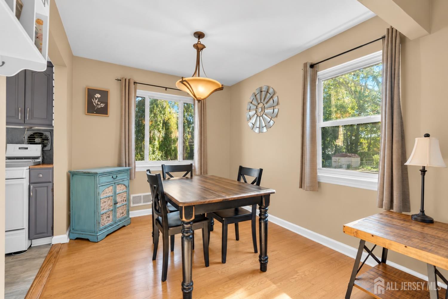 4 Willow Avenue Edison NJ 08817
