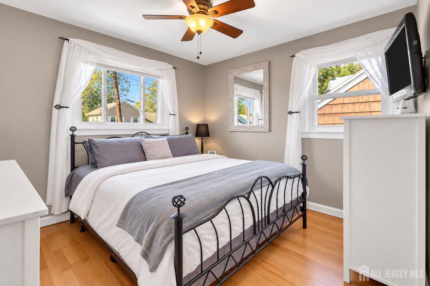 4 Willow Avenue Edison NJ 08817