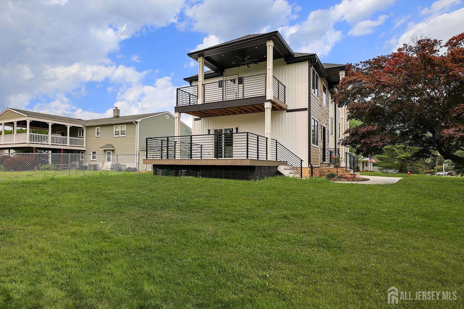 141 Lund Avenue Edison NJ 08820