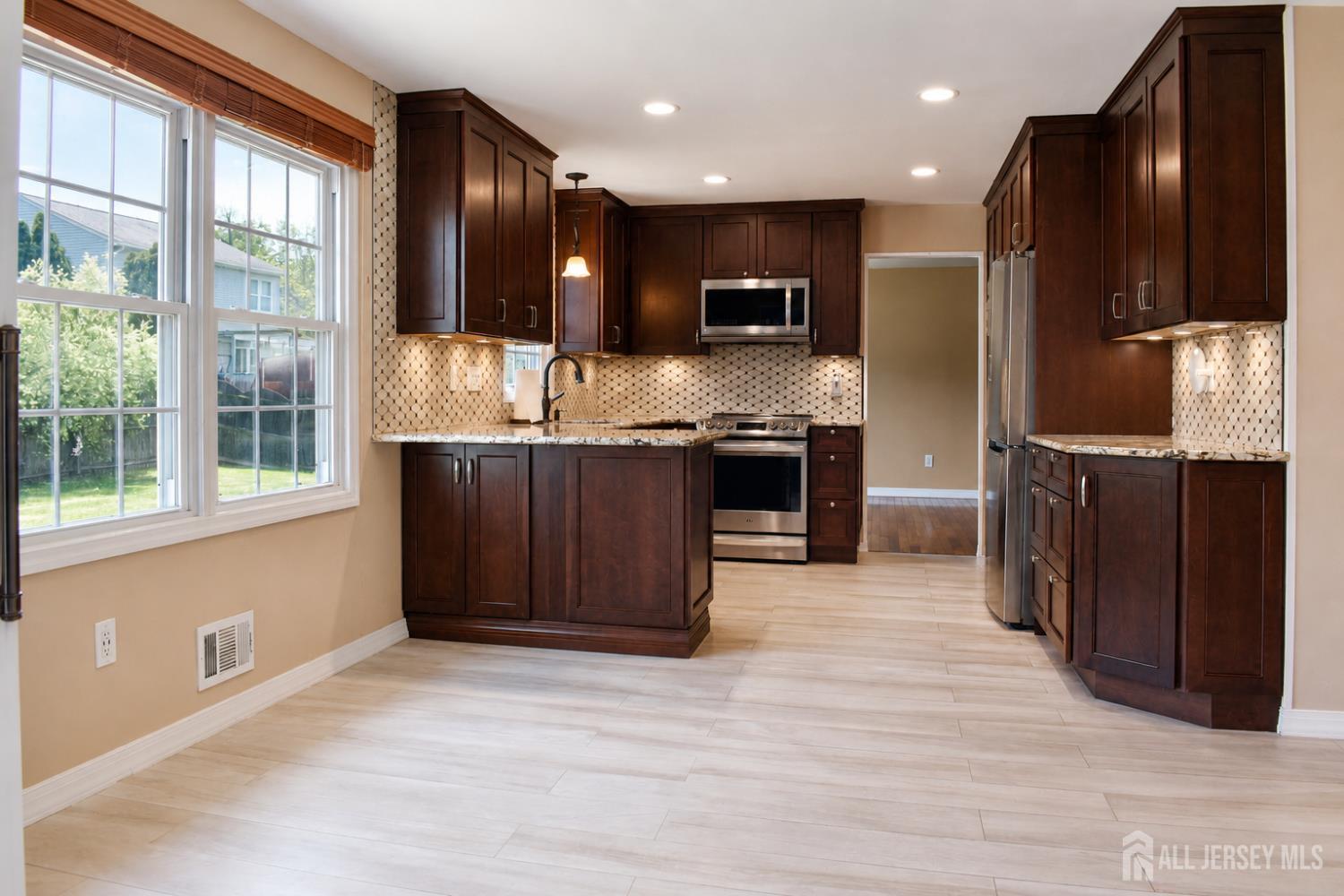 35 Liberty Drive South Brunswick NJ 08810